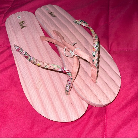 Flip flops ❤️ - Picture 1 of 2